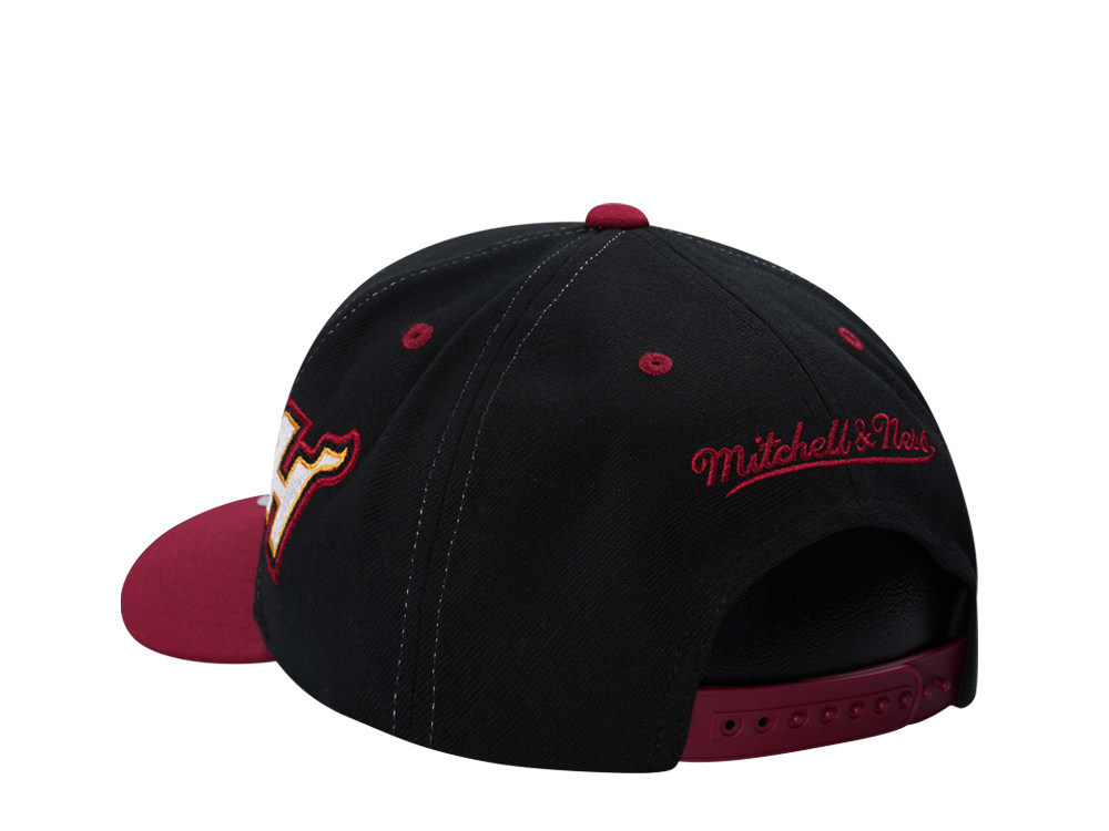 Mitchell & Ness Miami Heat Classic Pro Crown Fit Snapback Cap