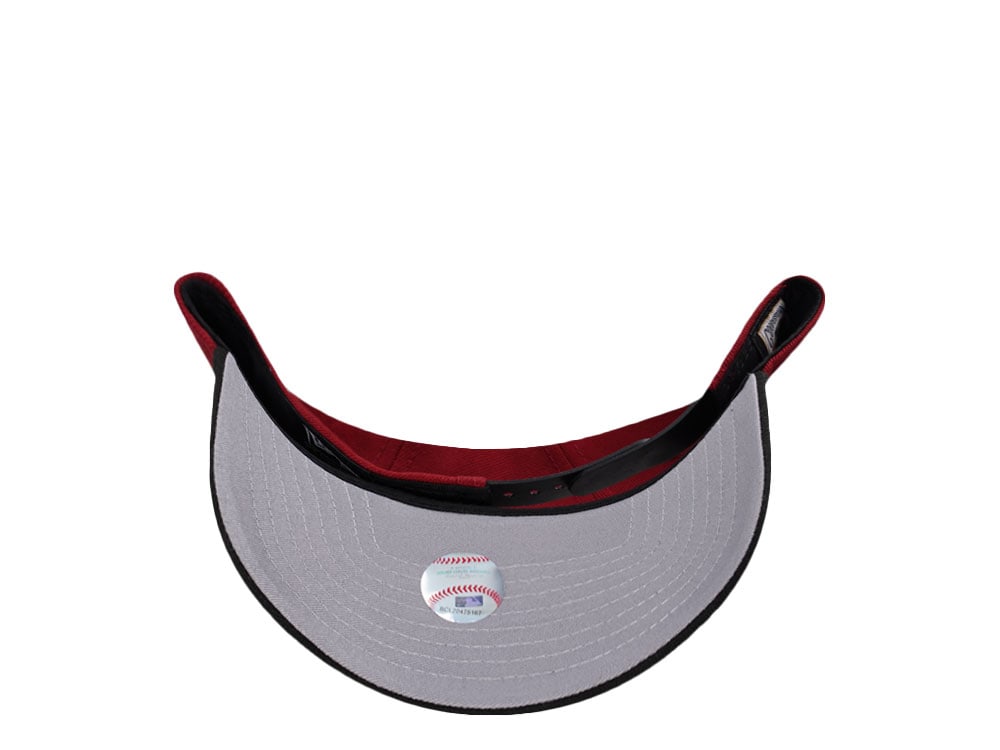 New Era New York Mets World Series Champions 1986 Red Two Tone Edition 9Forty A Frame Snapback Cap