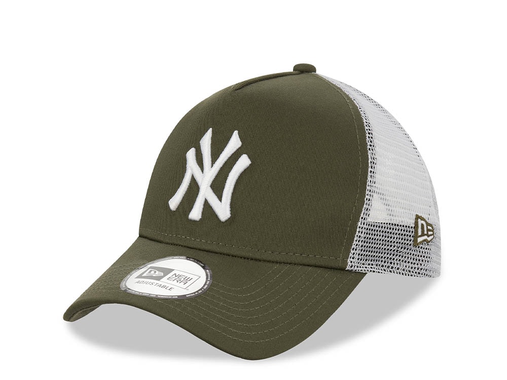 New Era New York Yankees League Essential 9Forty A Frame Trucker Snapback Cap