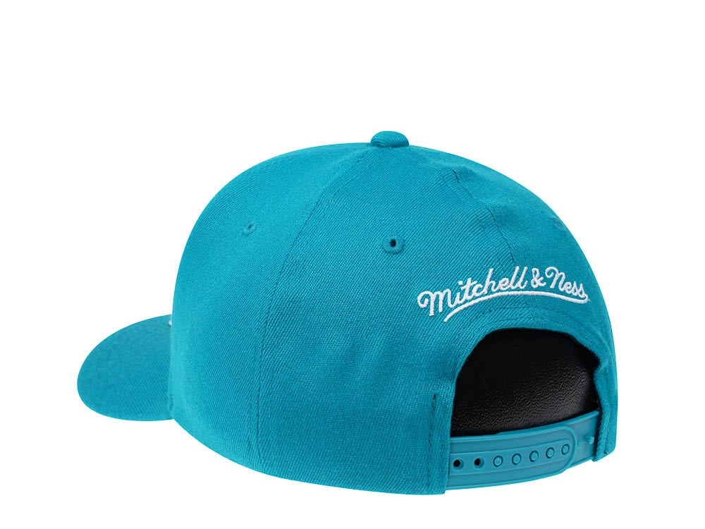 Mitchell & Ness Charlotte Hornets Team Ground Red Line Solid Flex Snapback Cap