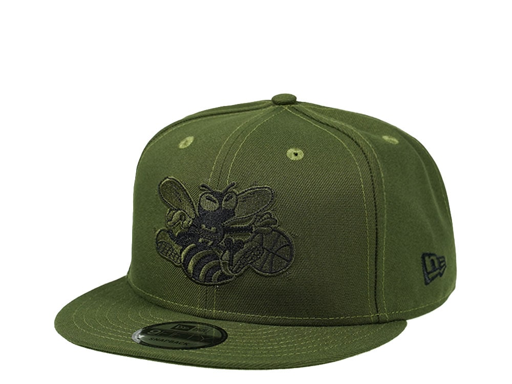 New Era Charlotte Hornets Rifle Green Edition 9Fifty Snapback Cap