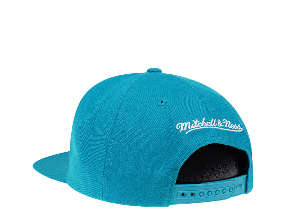 Mitchell & Ness Detroit Pistons Hardwood Classics Snapback Cap