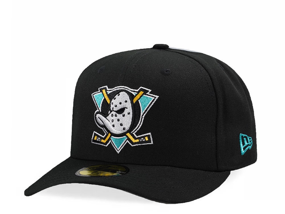 New Era Anaheim Ducks Black Classic Edition Pre Curved 59Fifty Fitted Cap