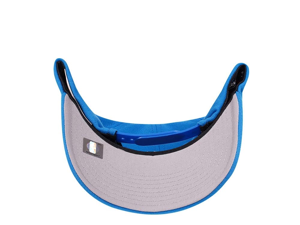 Mitchell & Ness Dallas Mavericks Team Ground Red Line Flex Snapback Cap