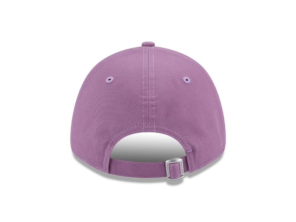 New Era New York Yankees League Essential Purple 9Forty Strapback Cap