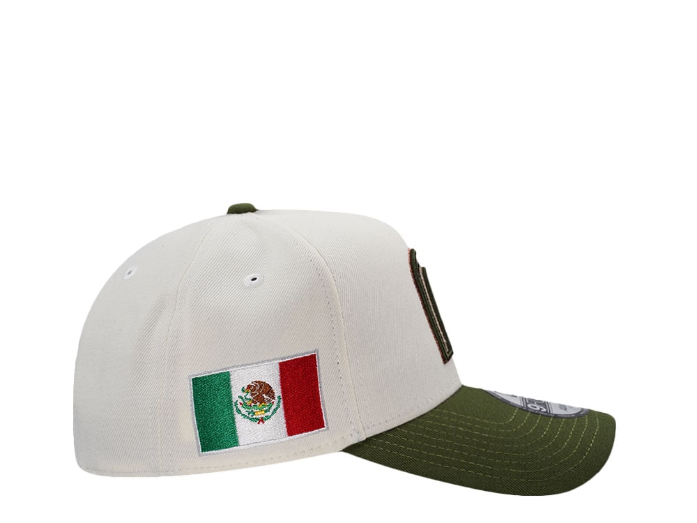 New Era World Baseball Classic Mexico Chrome Two Tone Edition 9Forty A Frame Snapback Cap