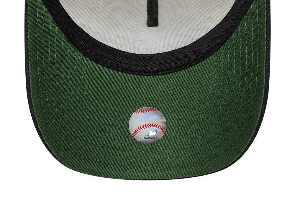 New Era New York Yankees City Icon 9Forty E Frame Snapback Cap