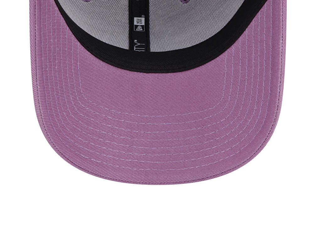 New Era New York Yankees League Essential Purple 9Forty Strapback Cap