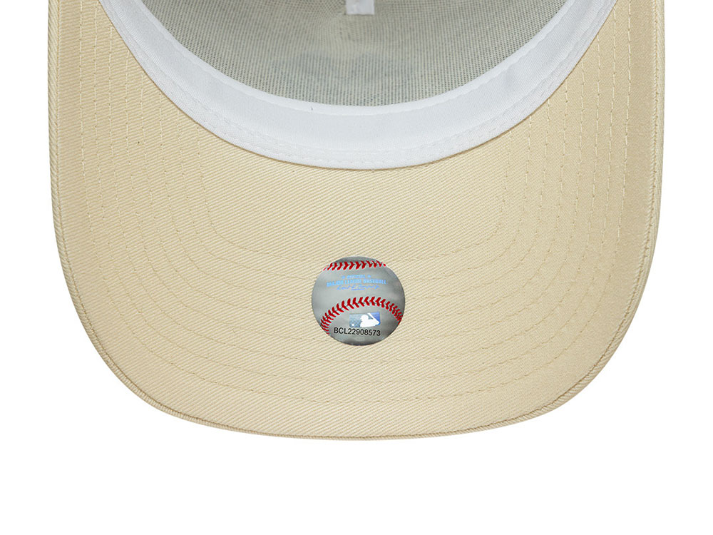 New Era New York Yankees Outline Cream Prime Edition 9Forty A Frame Trucker Snapback Cap