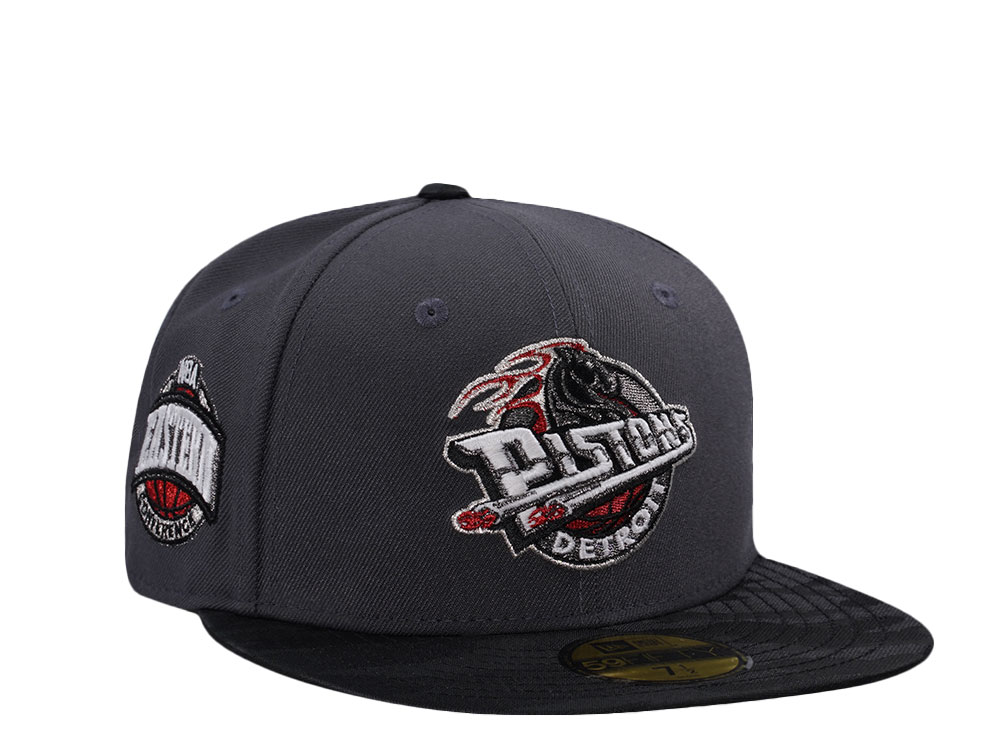 New Era Detroit Pistons NBA Eastern Conference Dark Gray Glow In The Dark Moon Edition 59Fifty Fitted Cap