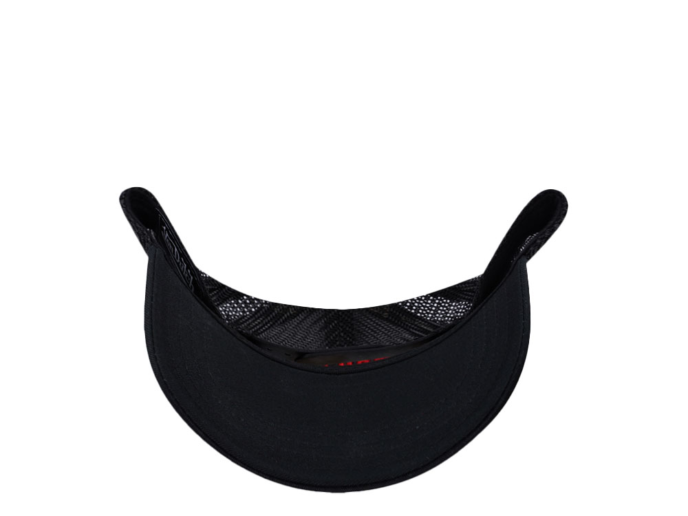 Von Dutch Love Patch Black Trucker Snapback Cap