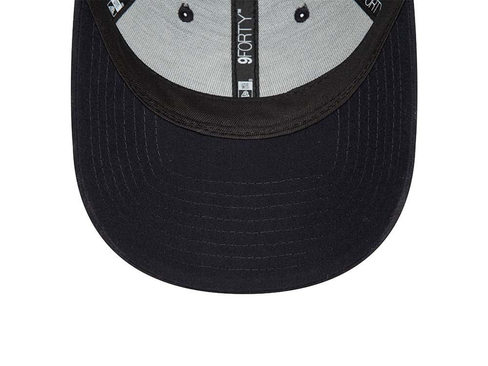 New Era Manchester United Seasonal Pop 9Forty Strapback Cap