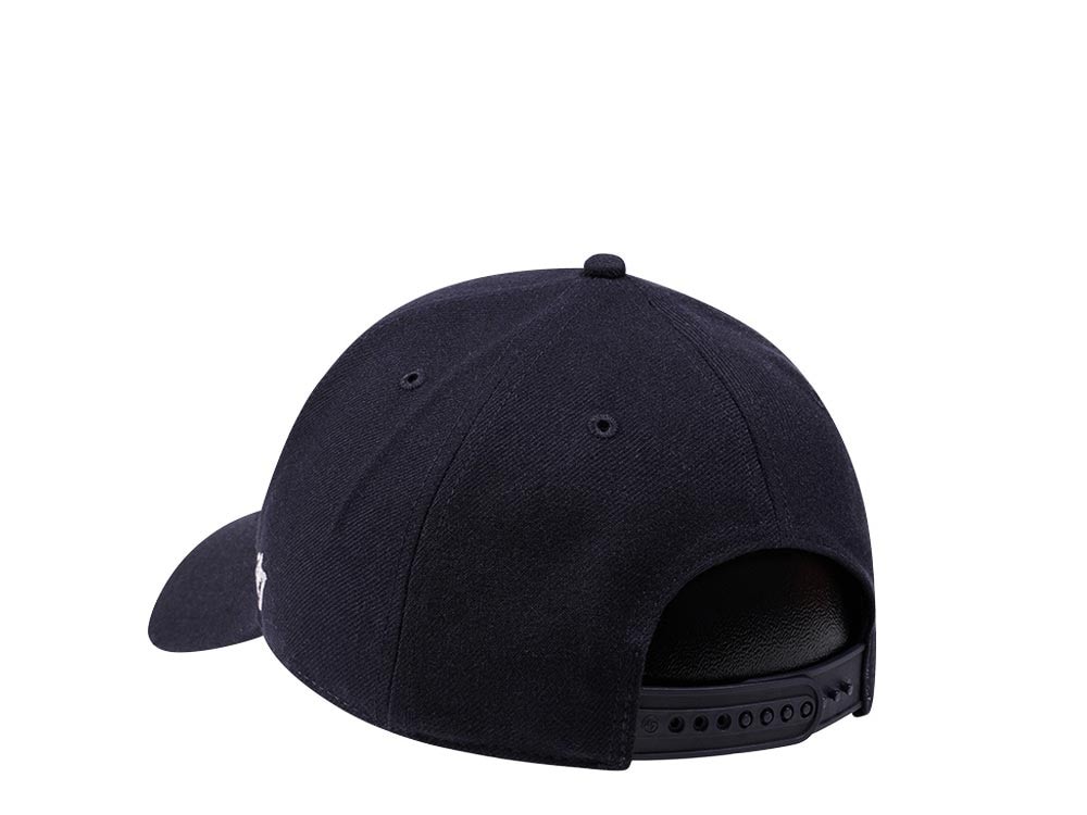 47Brand Boston Red Sox World Series 2004 Classic Snapback Cap