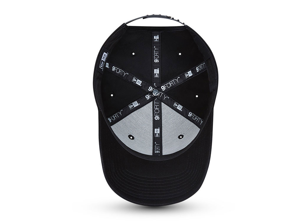 New Era Philadelphia Phillies Black on Black Edition 9Forty Snapback Cap
