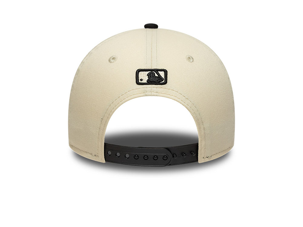New Era New York Mets Side Script Two Tone 9Forty M Crown Snapback Cap