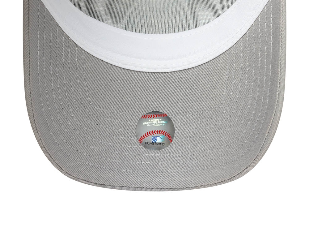 New Era New York Yankees Side Patch 9Forty A Frame Trucker Snapback Cap
