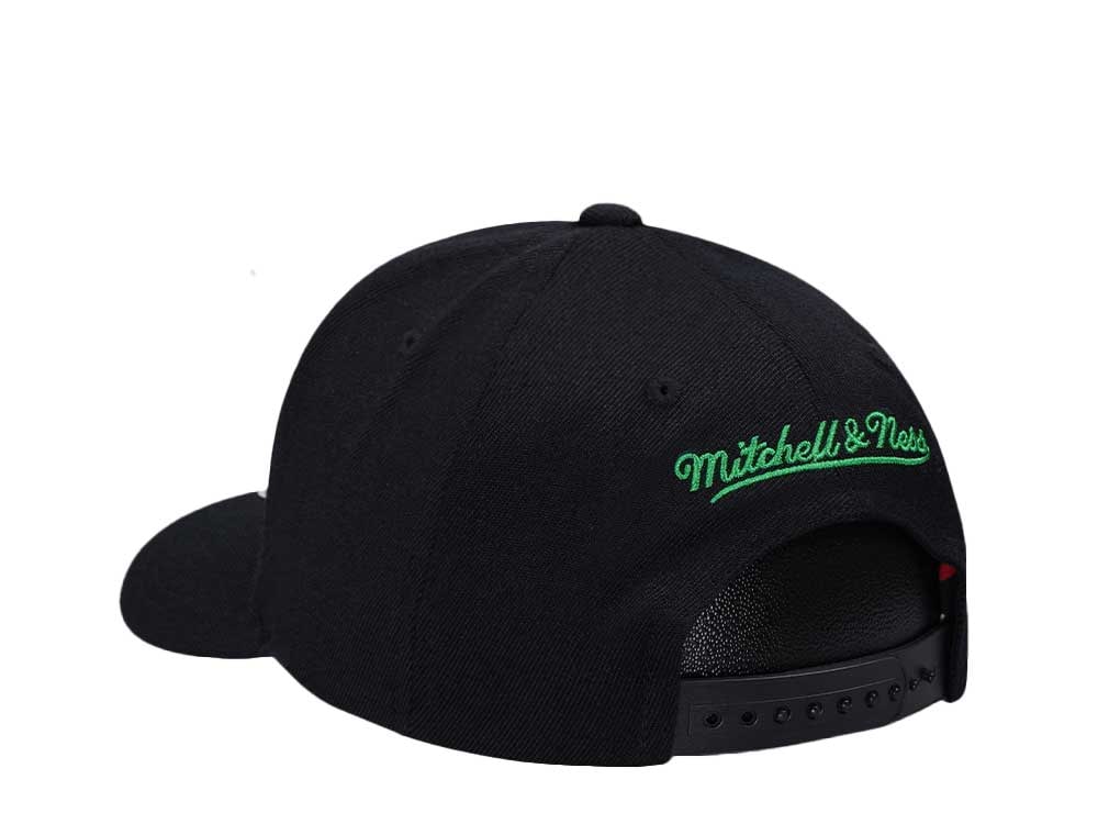 Mitchell & Ness Boston Celtics Hardwood Classic Red Flex Update Snapback Cap