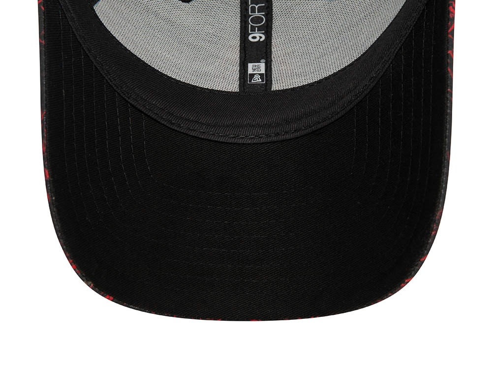 New Era AC Milan Black Crinkle 9Forty Strapback Cap