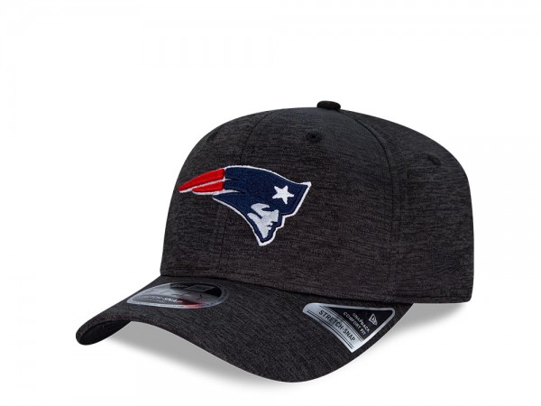New Era New England Patriots Shadow Tech 9Fifty Stretch Snapback Cap