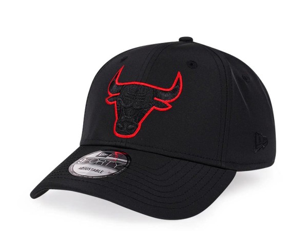 New Era Chicago Bulls Logo Pop Nylon 9Forty Snapback Cap